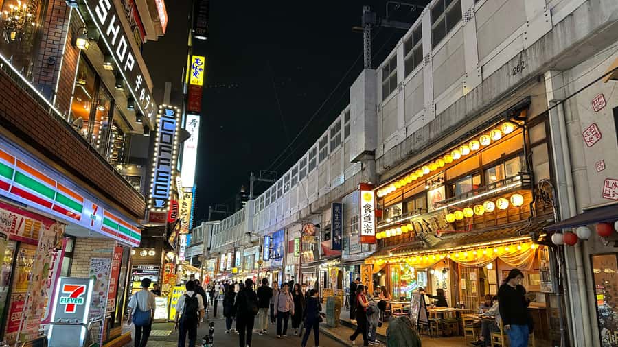 Eat/Drink like a LOCAL-Taverns & Ramen - Finishing with ramen near Okachimachi Station: the final payoff