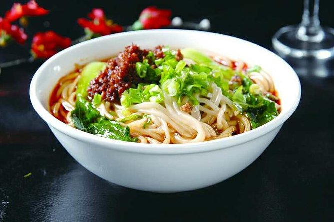 Half-day Dandan Noodles Cooking Class with a Local Market Visit - Stop 1 at Chilli Cool China: A Guided Spice Market Hunt
