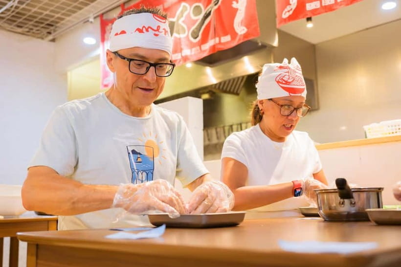 Lake Kawaguchiko: Ramen Cooking Class with Souvenir - Price and value: does $111 make sense?