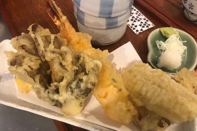 Mondo's most popular plan! Experience making soba noodles and the king of Japanese cuisine, tempura, in Sapporo! - Tempura pairing: what’s included, what you might not make