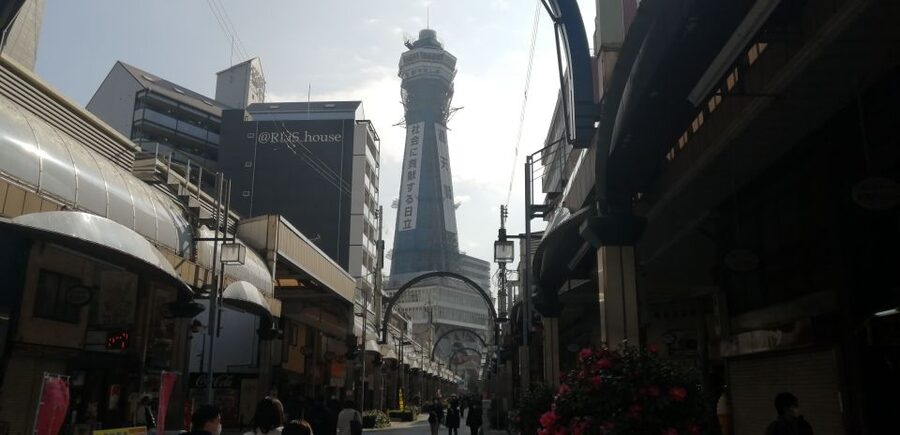Osaka: Five Must-See Highlights Walking Tour & Ramen Lunch - Who This Tour Suits Best (and Who Should Rethink It)