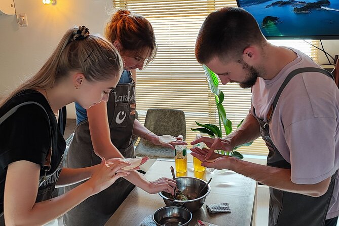 Ramen & Dumpling Cooking in Tokyo with Chef/Vegan possible - Vegan and Vegetarian Options: Getting Real With Dietary Needs