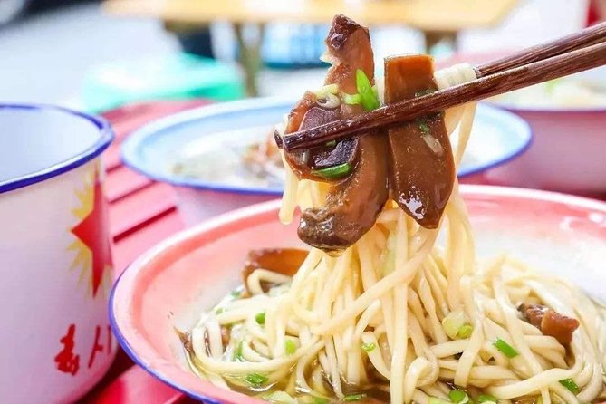 Secret Noodle and Wonton in Shanghai Alleyways with Local Beer - Stop by Stop: Dingtele Noodles, Changle Road Stroll, and Xintiandi Wontons
