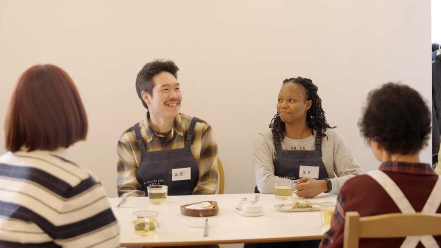 Seoul: Handmade Noodles with Korean Grandma - From Kneading Dough to Knife-Cut Noodles (Kalguksu)