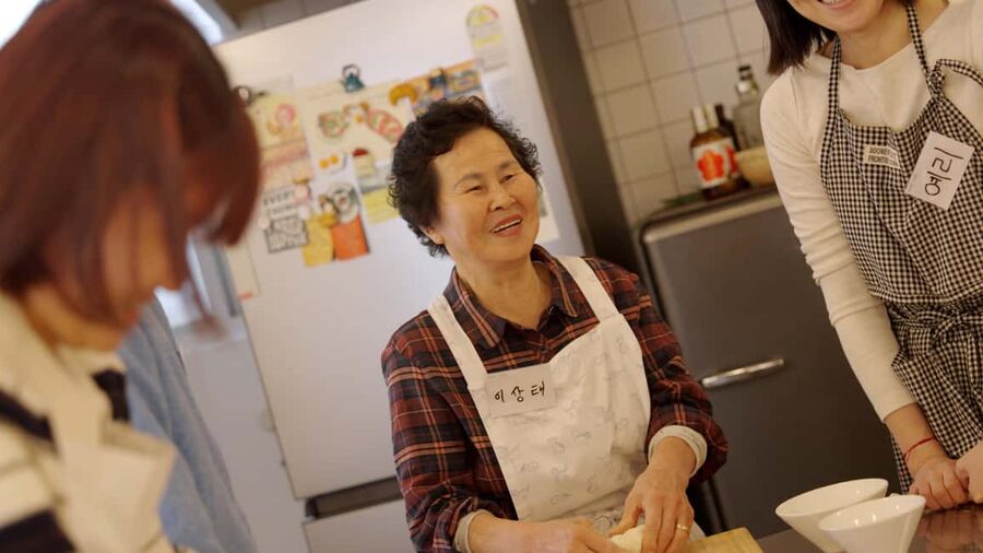 Seoul: Handmade Noodles with Korean Grandma - What’s Actually on the Table: Meal, Dumplings, Kimchi, and More