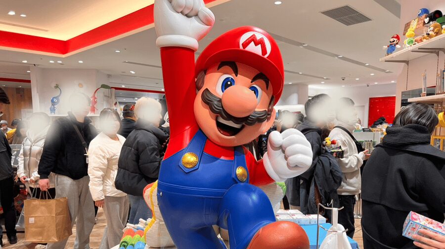 Tokyo: Japanese anime stores with ramen lunch in Shibuya - Mario and Pokemon original goods stops: why “original” matters