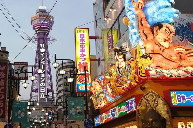 Walking Tour of Osaka's 5 Must-See Sights, with Ramen for Lunch - Kuromon Market: Edo-Era Food Energy and Street-Food Time