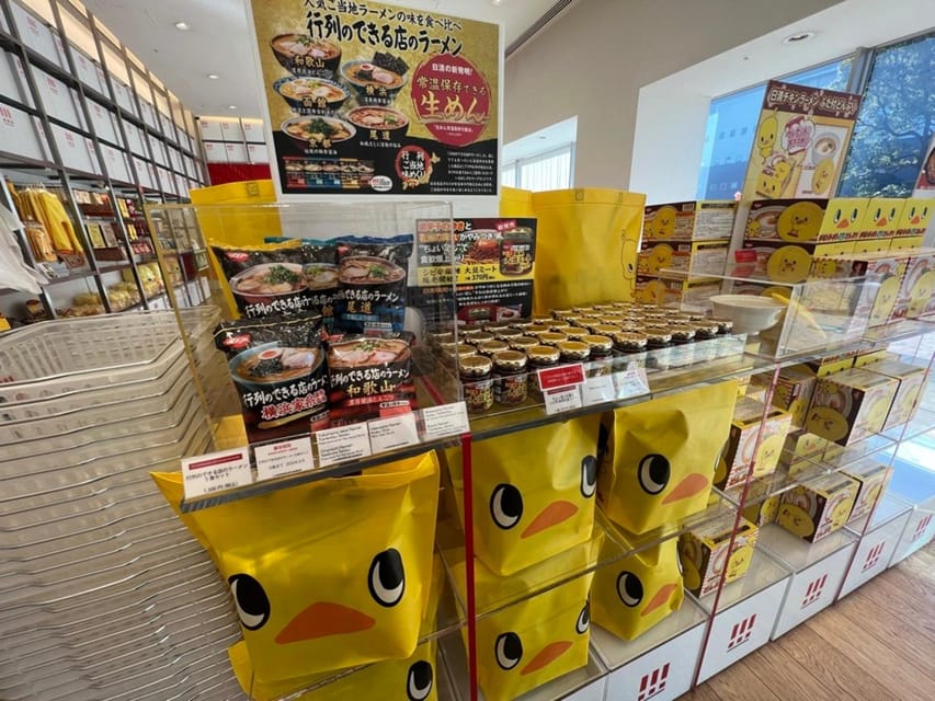 Yokohama: Guided Cup Noodles Museum Tour & Make Your Own Cup - Guide Style Makes a Difference (And You Get That Here)